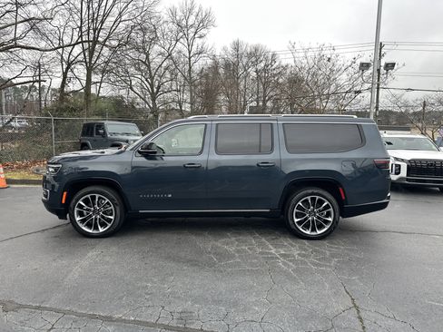 Used 2024 Jeep Wagoneer L Series III w/ Premium Group I image 6