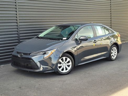 Used 2024 Toyota Corolla LE FWD image 1