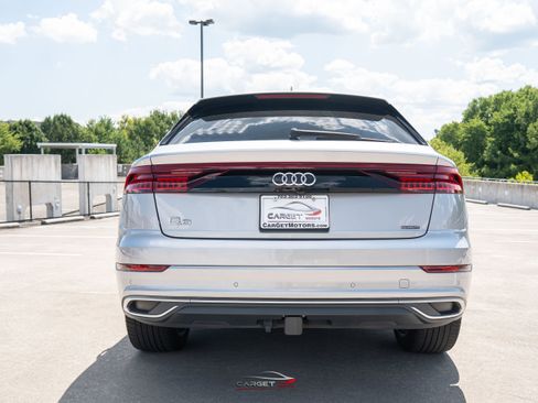 Used 2019 Audi Q8 Prestige AWD/4WD image 6