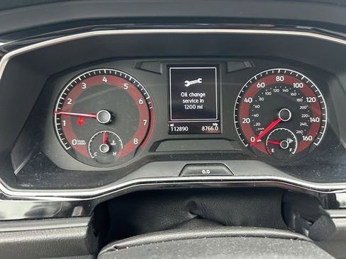 Used 2020 Volkswagen Jetta SE w/ SE Cold Weather Package image 12