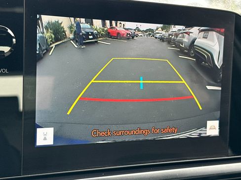 Used 2024 Lexus UX 250h 250h Base image 22