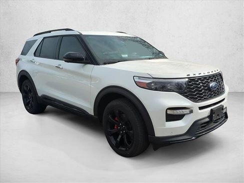 Used 2023 Ford Explorer ST w/ Equipment Group 401A image 3
