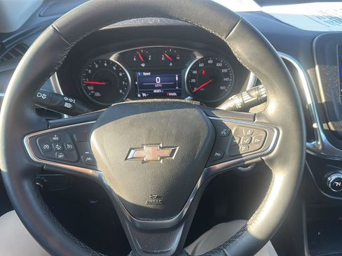 Used 2024 Chevrolet Equinox LT image 12