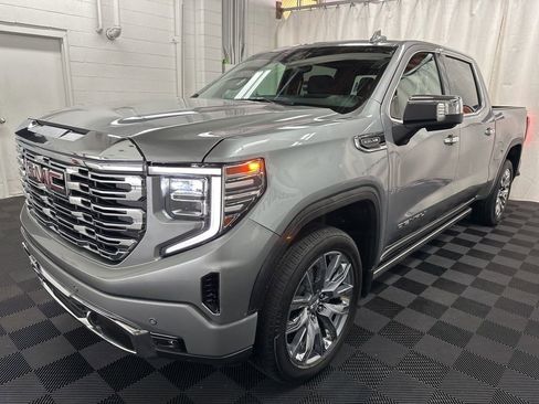 Used 2024 GMC Sierra 1500 Denali w/ Denali Reserve Package image 2