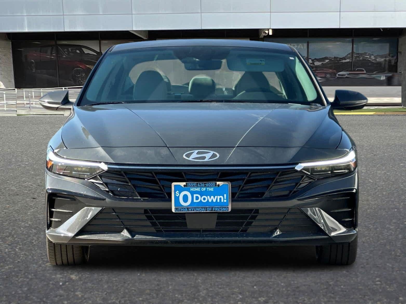 Used 2026 Hyundai Elantra Limited FWD image 11