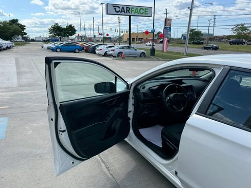 Used 2022 Subaru Impreza 2.0i AWD/4WD image 17