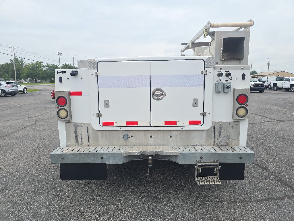 Used 2013 Chevrolet Silverado 3500 W/T RWD image 7