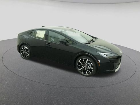 New 2026 Toyota Prius Plug-In Hybrid image 12