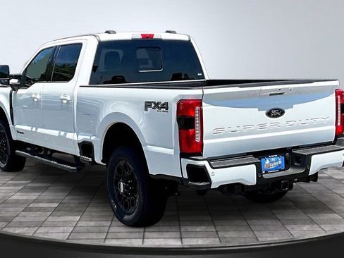 New 2026 Ford F250 Lariat w/ Black Appearance Package AWD/4WD image 3