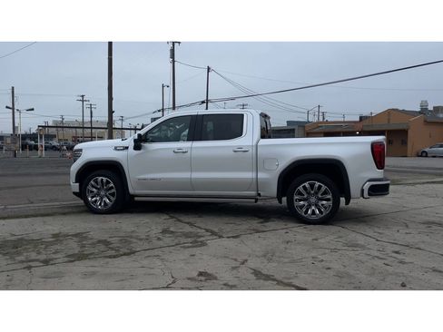 Used 2022 GMC Sierra 1500 Denali w/ Denali Reserve Package image 8