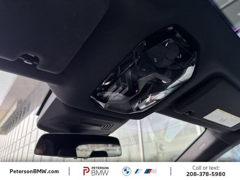 Used 2023 BMW iX xDrive50 w/ Premium Package image 31