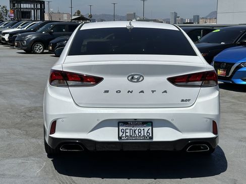 Used 2018 Hyundai Sonata Limited FWD image 6