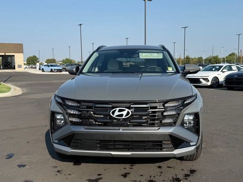 Certified 2026 Hyundai Tucson SEL Plus FWD image 2