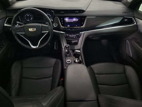 Used 2024 Cadillac XT6 Sport w/ Technology Package AWD/4WD image 15