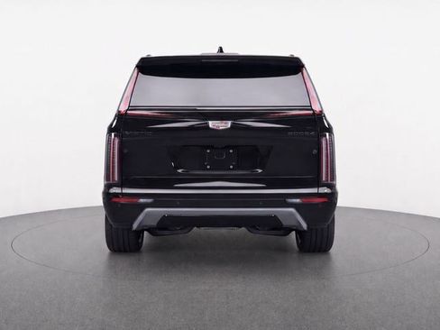 Used 2026 Cadillac Vistiq Luxury AWD/4WD image 4