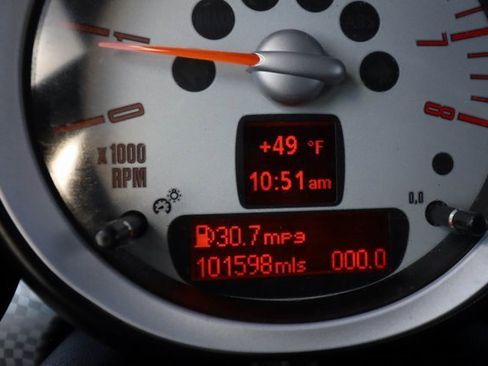 Used 2010 MINI Cooper S image 6