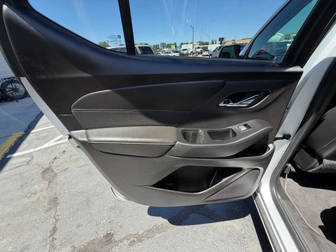 Used 2019 Chevrolet Traverse Premier AWD/4WD image 20