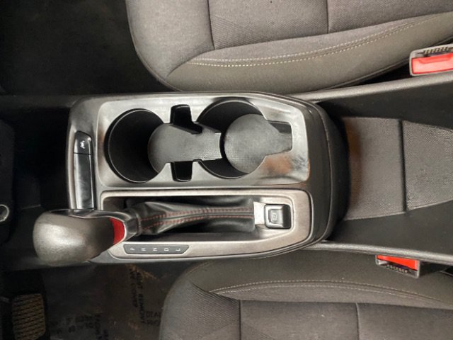 Used 2024 Chevrolet Trax RS w/ Driver Confidence Package FWD image 19