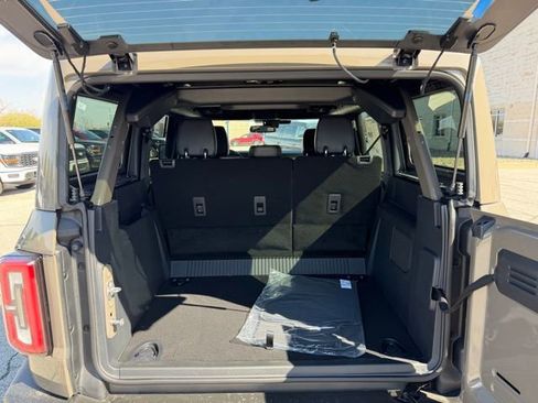 New 2026 Ford Bronco Outer Banks AWD/4WD image 6