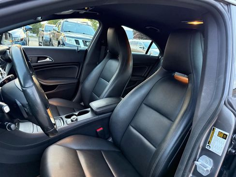 Used 2015 Mercedes-Benz CLA 250 4MATIC image 17