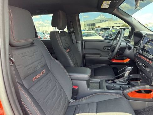 Used 2025 Nissan Frontier PRO-4X w/ Interior Protection Package AWD/4WD image 17