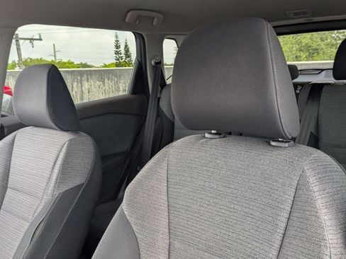 Used 2021 Nissan Rogue S FWD image 15