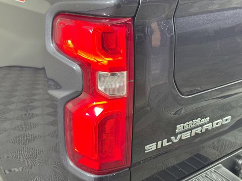 Used 2023 Chevrolet Silverado 1500 LT Trail Boss AWD/4WD image 35