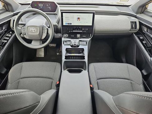 Used 2024 Toyota bZ4X XLE image 19