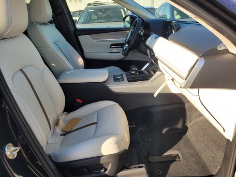 New 2026 MAZDA CX-90 3.3 Turbo w/ Premium Plus Pkg image 16