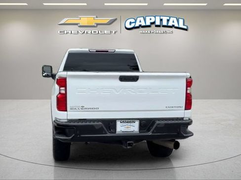 Used 2024 Chevrolet Silverado 2500 Custom w/ Custom Value Package AWD/4WD image 4