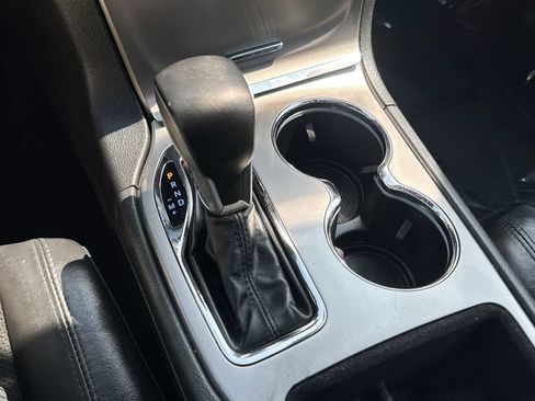 Used 2018 Jeep Grand Cherokee Altitude AWD/4WD image 27