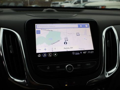 Used 2024 Chevrolet Equinox Premier image 25