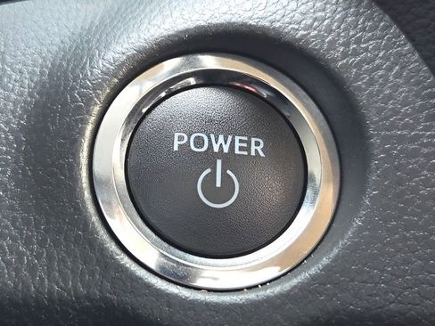 Used 2024 Toyota RAV4 XLE w/ Convenience Package image 28