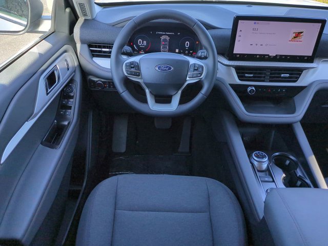 New 2026 Ford Explorer Active RWD image 17