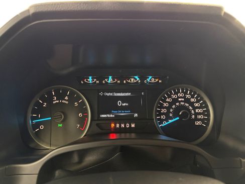 Used 2018 Ford F150 XLT w/ Equipment Group 302A Luxury AWD/4WD image 14
