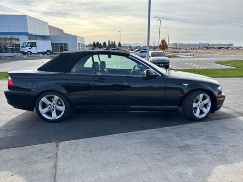 Used 2004 BMW 325Ci Convertible image 2