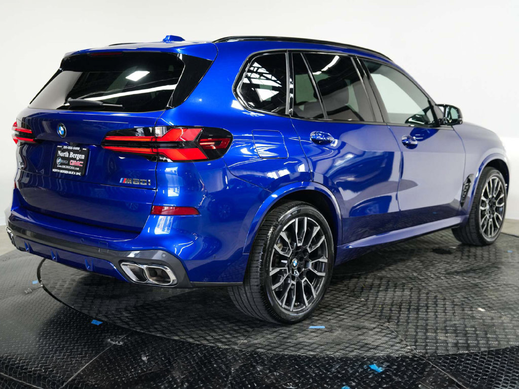 Used 2025 BMW X5 M60i AWD/4WD image 8