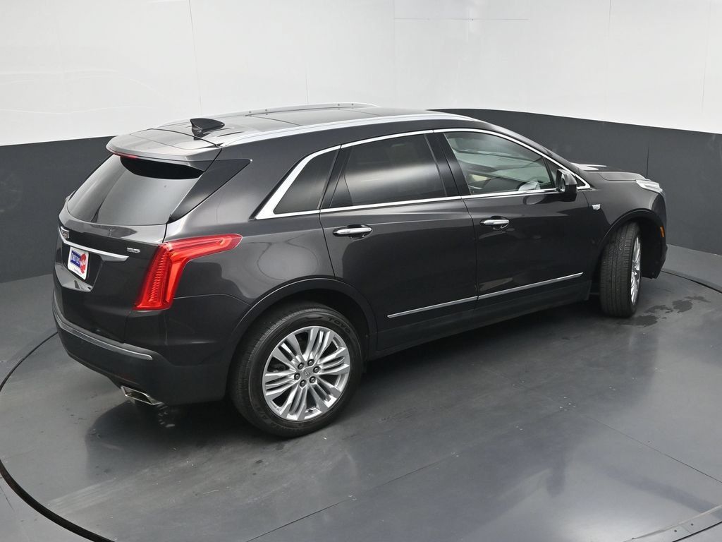 Used 2017 Cadillac XT5 Premium Luxury FWD image 36