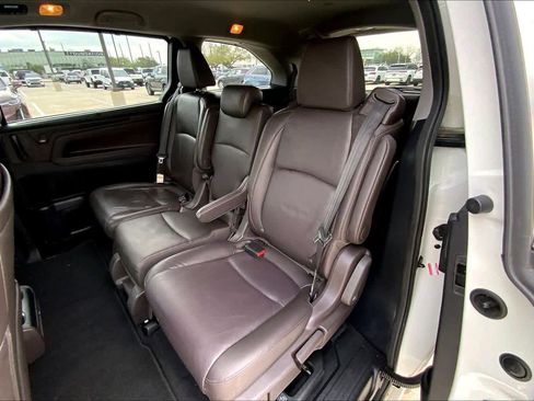 Used 2020 Honda Odyssey Touring image 21