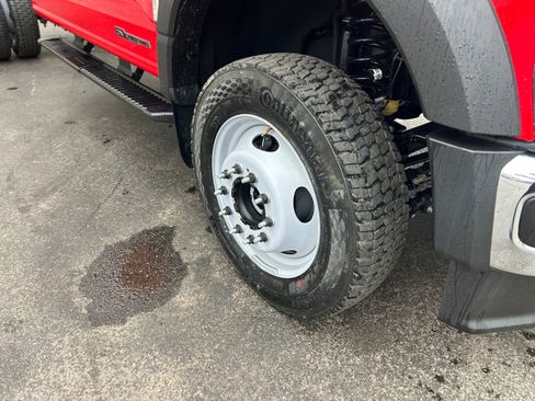 New 2026 Ford F550 4x4 Supercab Super Duty image 17