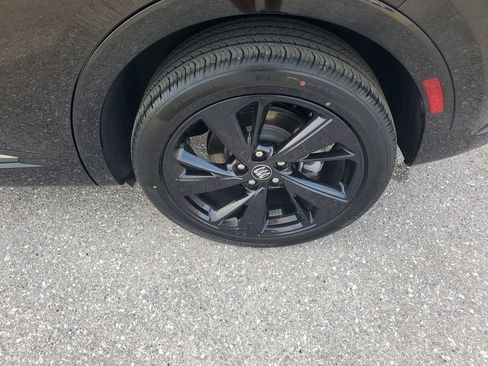 Used 2025 Buick Envision Sport Touring image 20