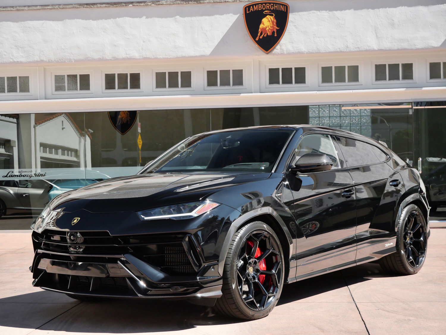 Used 2024 Lamborghini Urus Performante AWD/4WD image 39