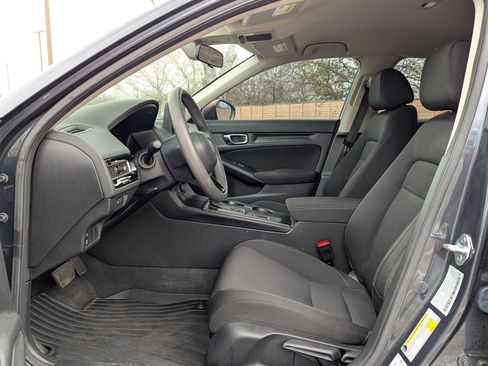 Used 2023 Honda Civic LX image 10