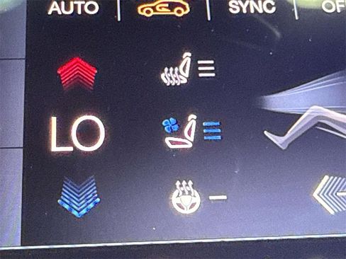 New 2025 Maserati Grecale Modena image 17