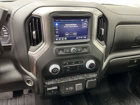 Certified 2024 GMC Sierra 1500 Pro w/ Graphite Edition AWD/4WD image 18