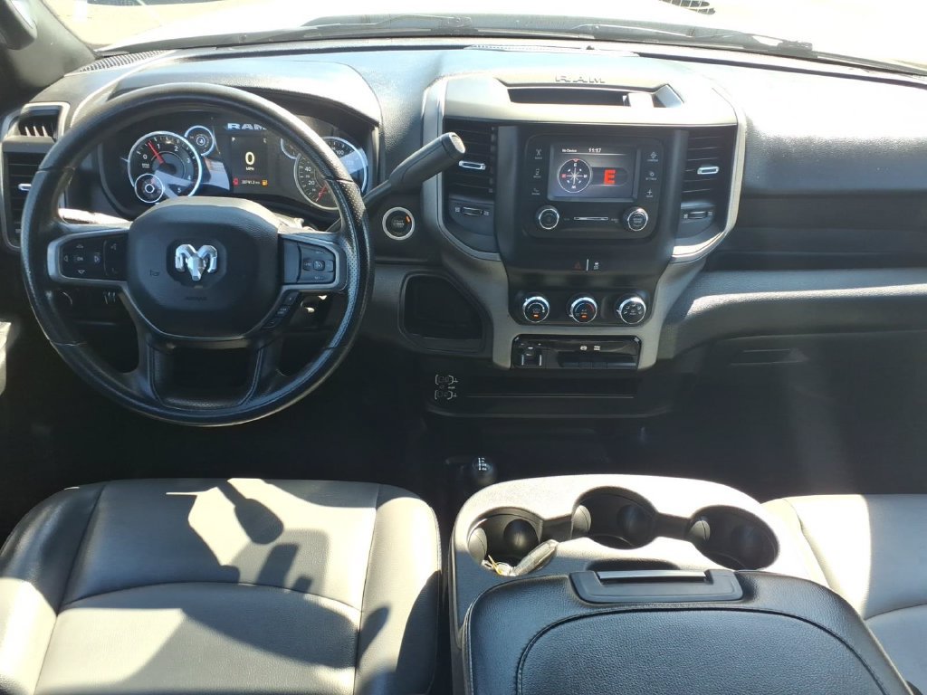 Used 2024 RAM 3500 Tradesman w/ Chrome Appearance Group AWD/4WD image 13