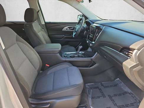 Used 2020 Chevrolet Traverse LS FWD image 28