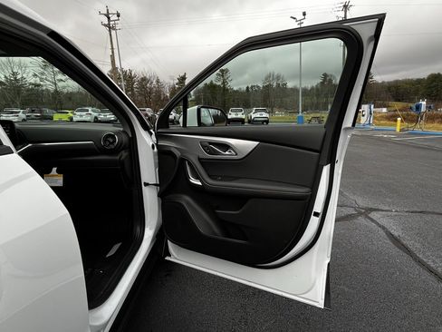 New 2026 Chevrolet Blazer LT w/ Convenience Package image 20