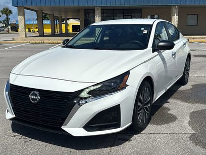 Used 2025 Nissan Altima 2.5 SV