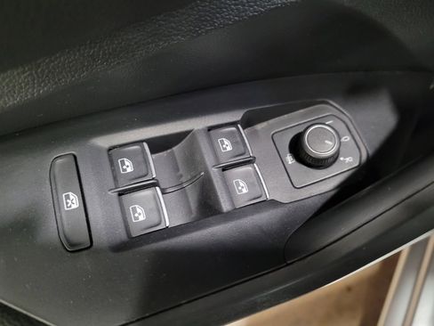 Used 2021 Volkswagen Jetta SE FWD image 27